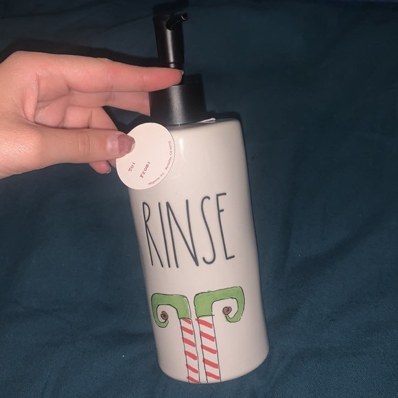 Rae Dunn Christmas Soap Dispenser - Picture 2 of 6